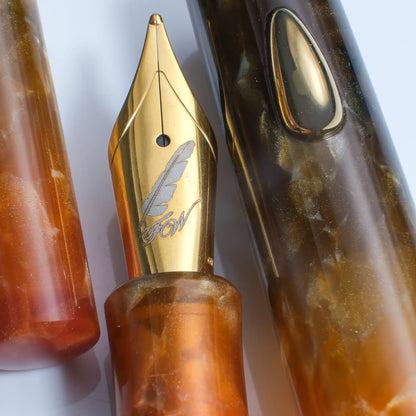 Fine Writing International Pencket V2 Fountain Pen - Garnet