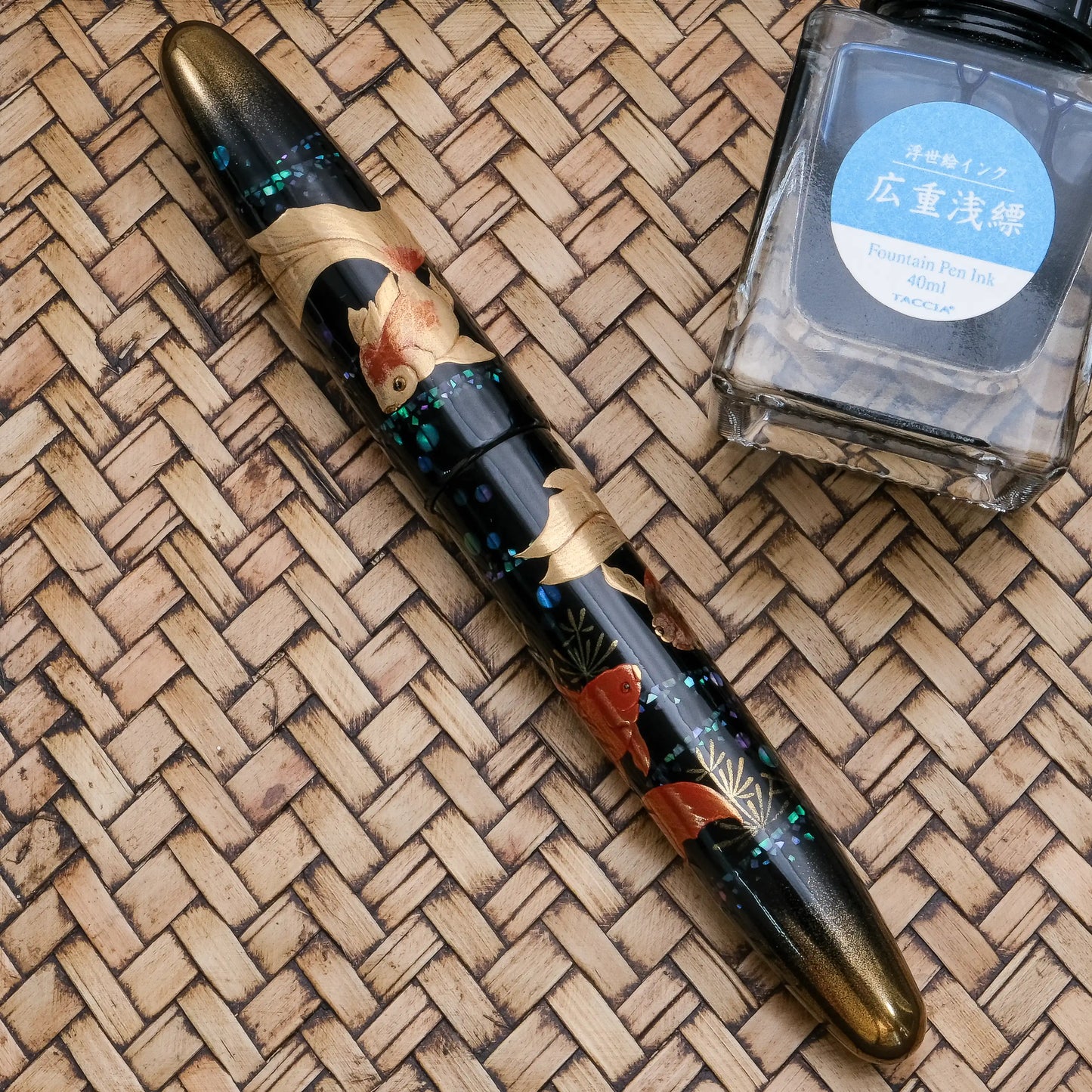Taccia Empress LE FP - Goldfish Suaka 18k M