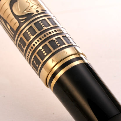 Pelikan M900 Toledo Fountain Pen