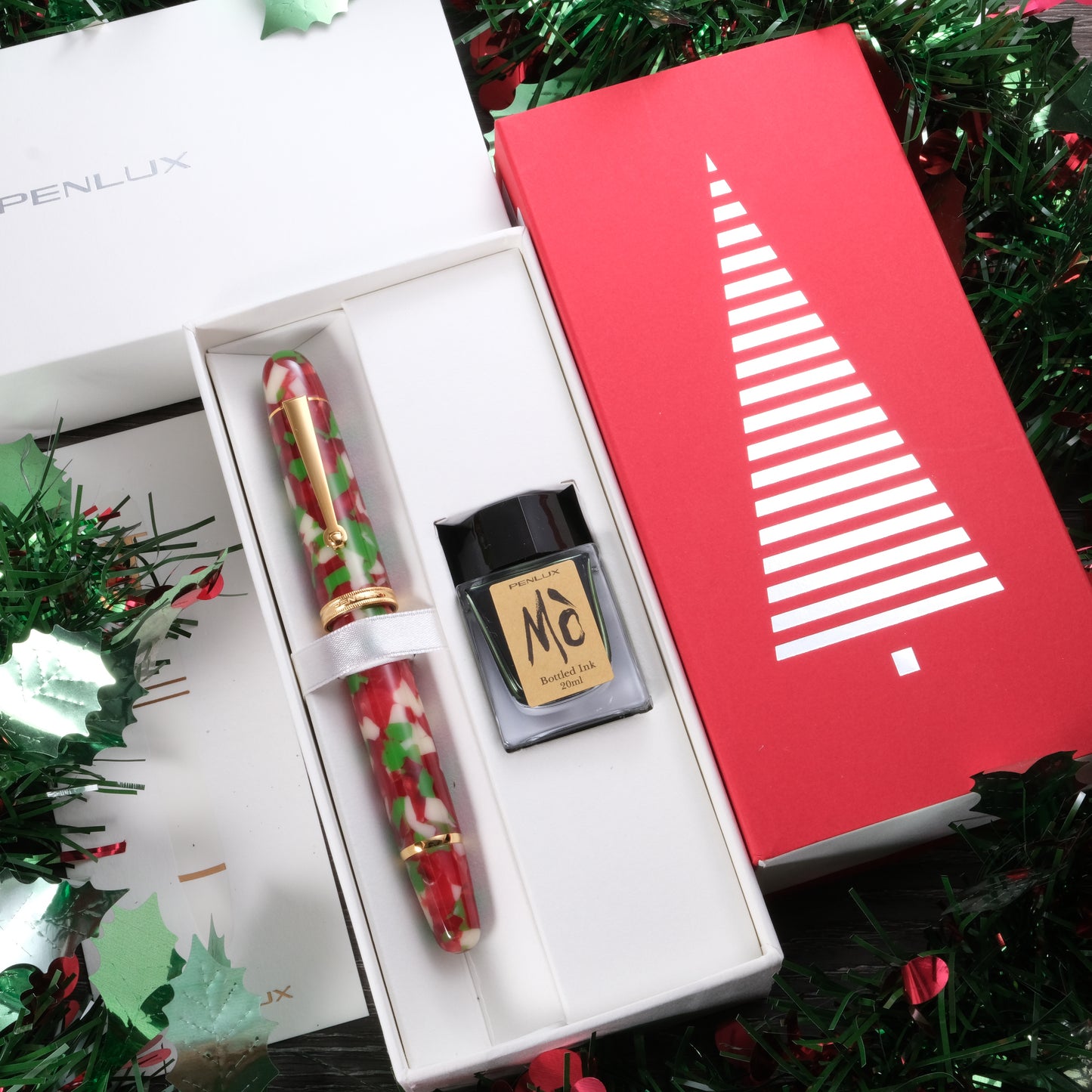 Penlux Masterpiece Grande 2022 Limited Edition Fountain Pen - Christmas