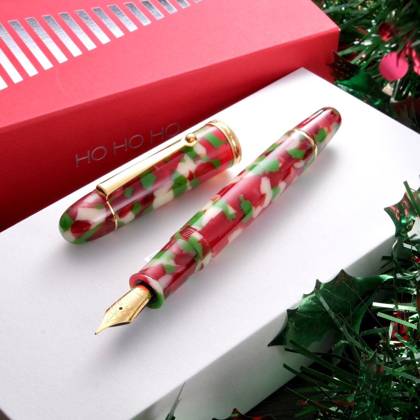 Penlux Masterpiece Grande 2022 Limited Edition Fountain Pen - Christmas