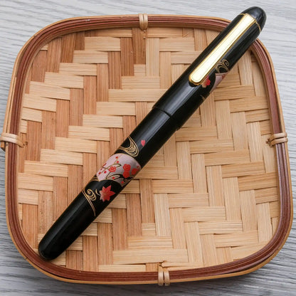 Platinum 3776 Century Urushi Maki-e Fountain Pen - Senmen