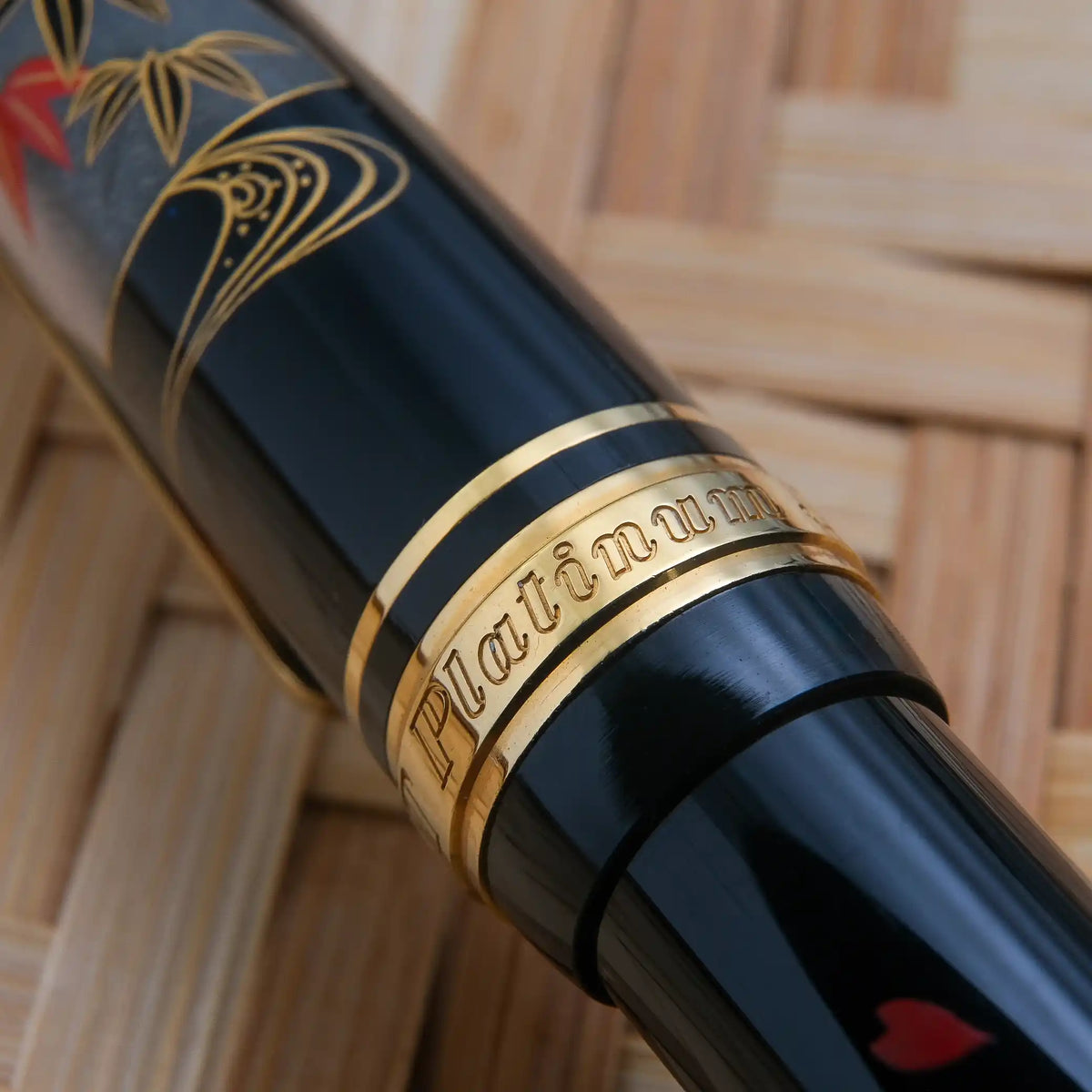 Platinum President Maki-e Ballpoint Pen - Senmen