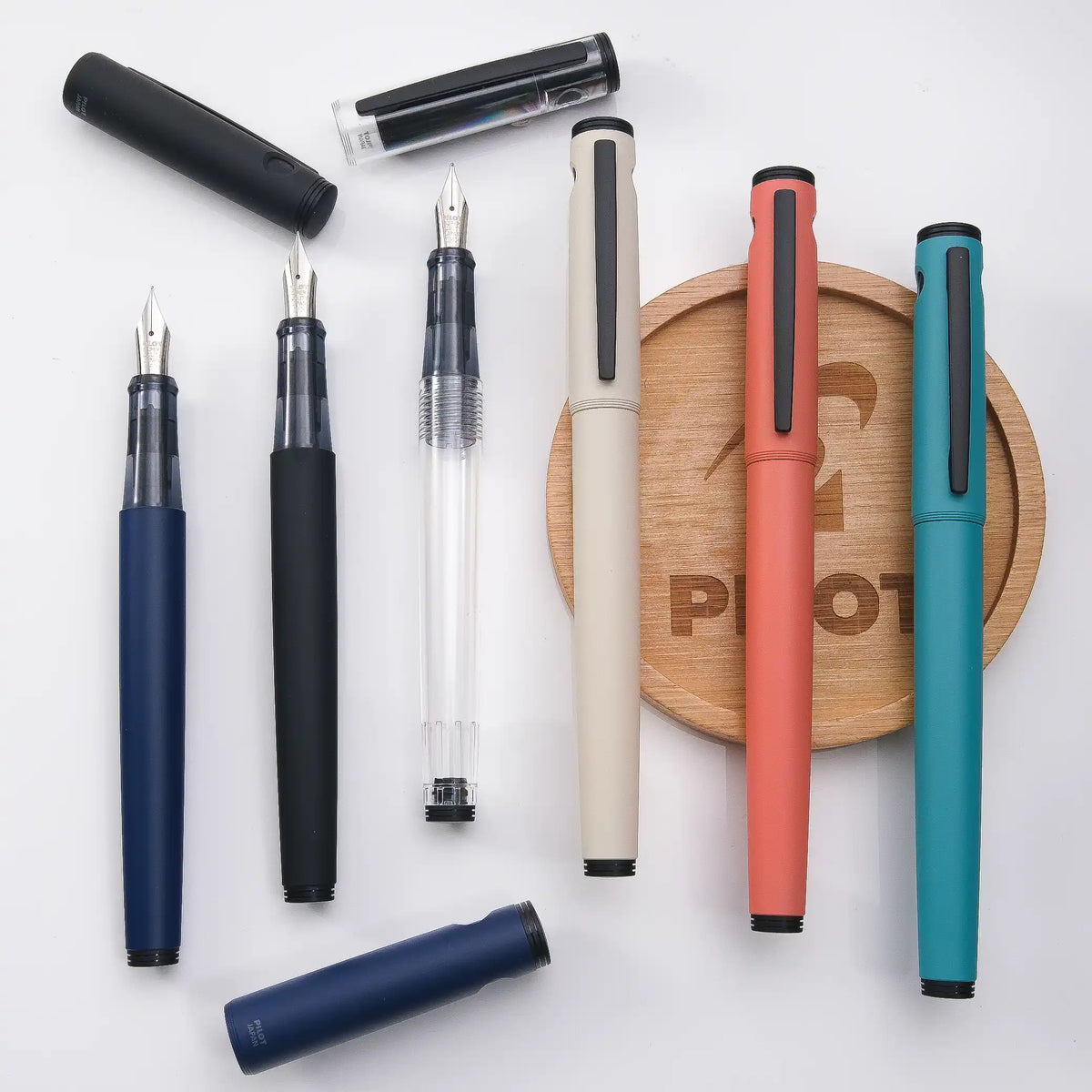 Pilot Lightive Fountain Pen - Navy