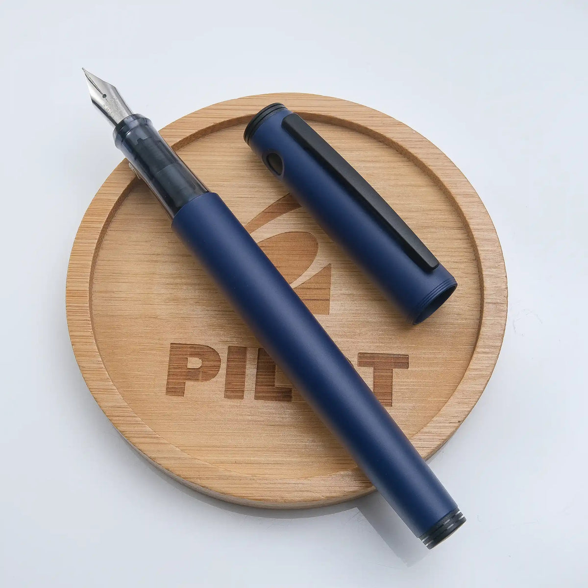 Pilot Lightive Fountain Pen - Navy