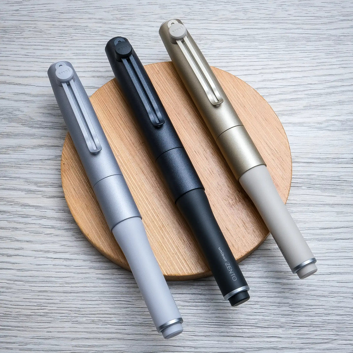 Uni-ball ZENTO Signature Rollerball Pen, Silver 0.3mm