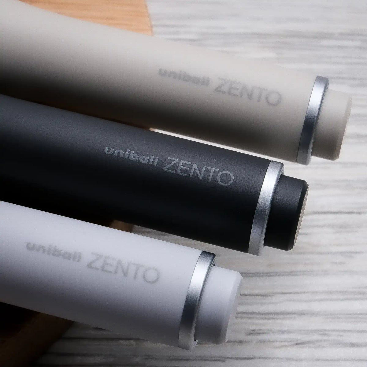 Uni-ball ZENTO Signature Rollerball Pen, Silver 0.3mm