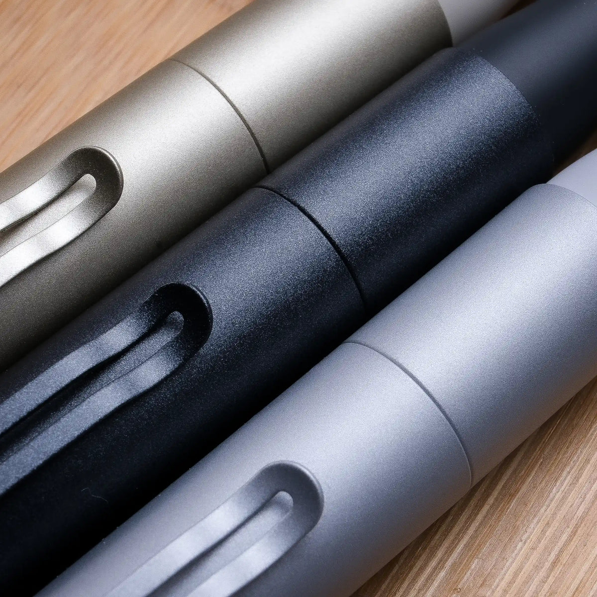 Uni-ball ZENTO Signature Rollerball Pen, Silver 0.3mm