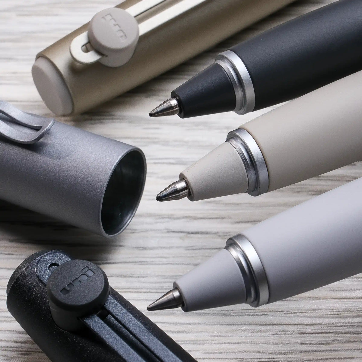Uni-ball ZENTO Signature Rollerball Pen, Silver 0.3mm