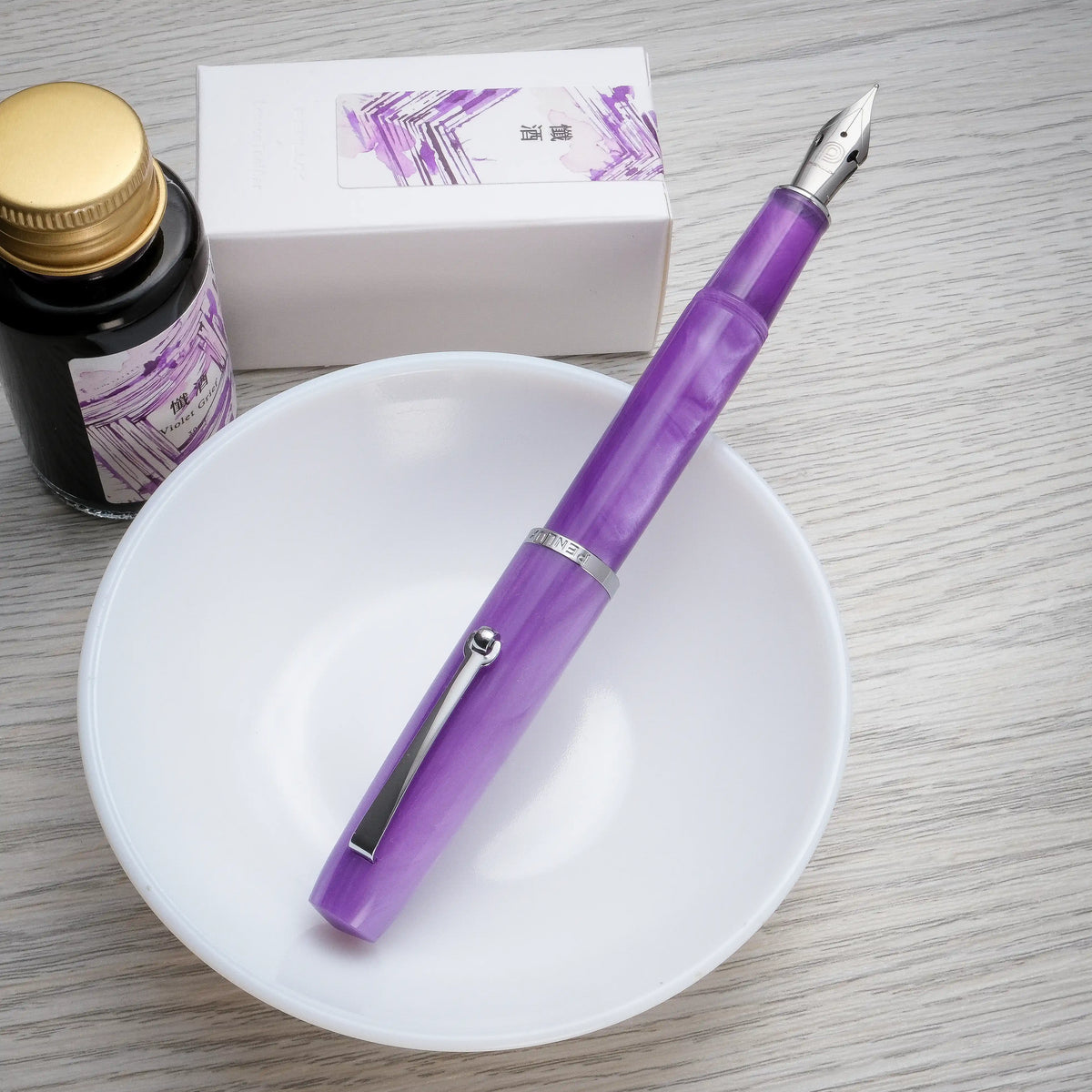 Penlux x Lennon Tool Bar Concerto Fountain Pen & Ink Set - Amethyst