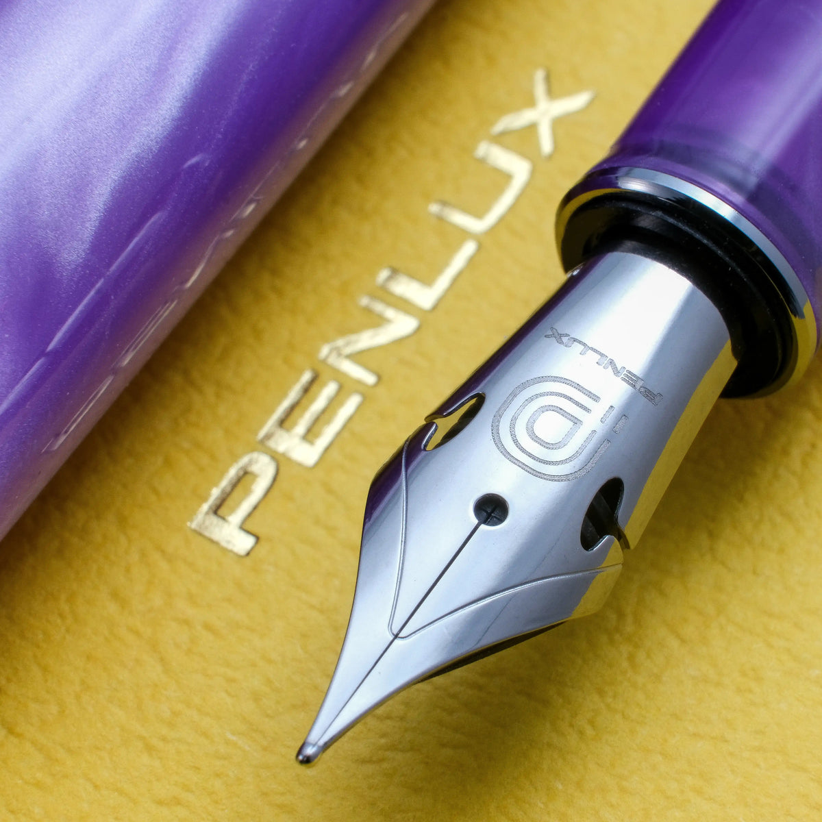 Penlux x Lennon Tool Bar Concerto Fountain Pen & Ink Set - Amethyst