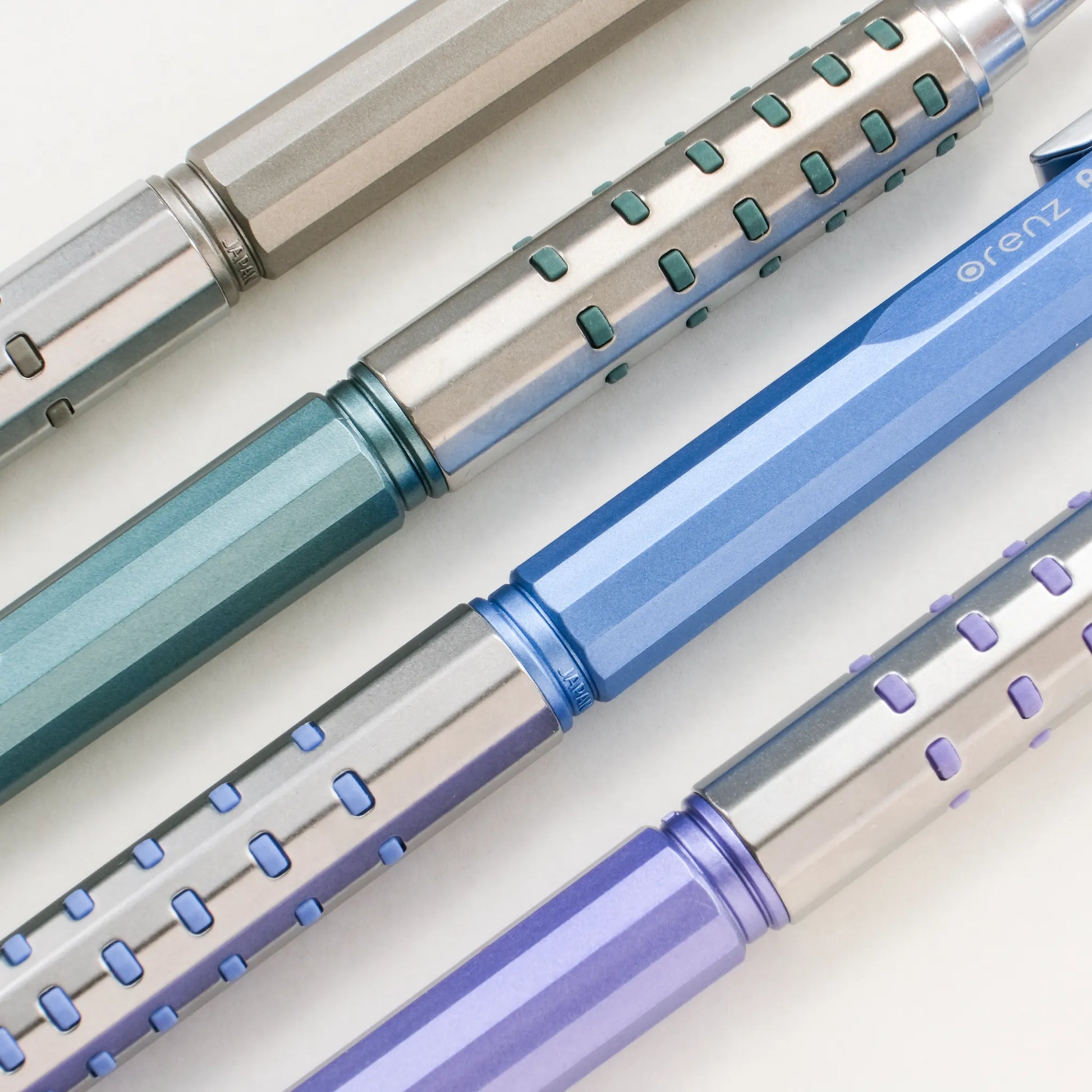 Pentel Orenz AT Dual Grip 0.5mm Mechanical Pencil - Cool Nuance Pentel Orenz AT Dual Grip 0.5mm Mechanical Pencil - Cool Nuance