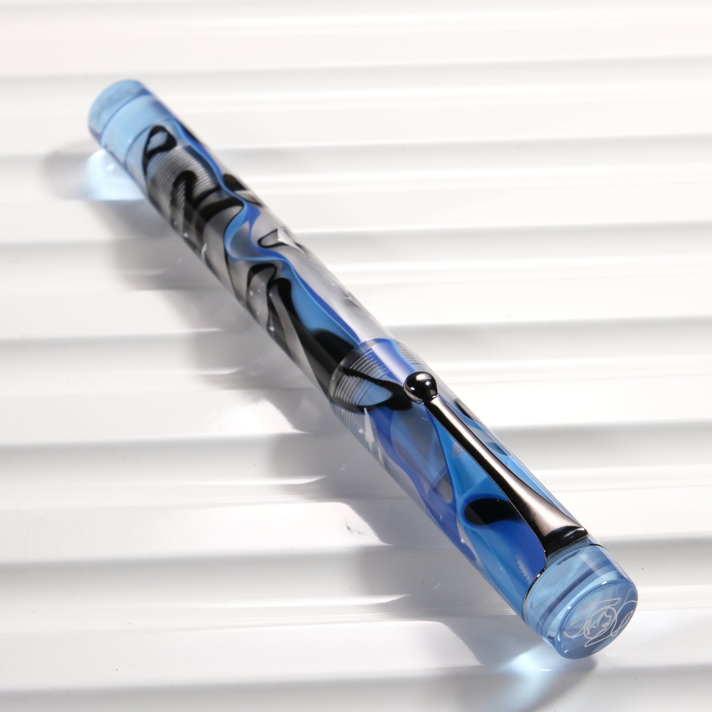 Opus 88 Ocean Demo Eyedropper Fountain Pen － Dolphin