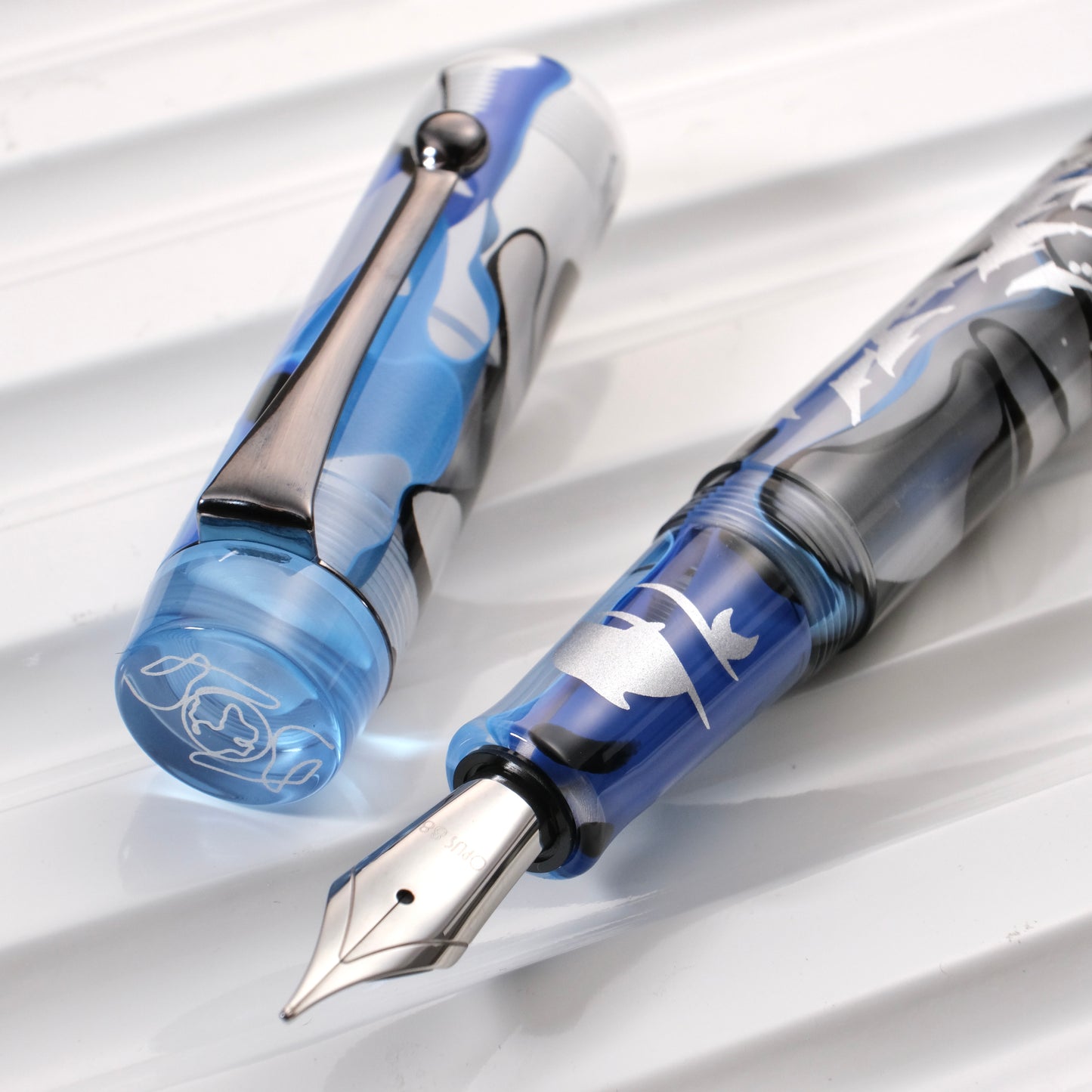 Opus 88 Ocean Demo Eyedropper Fountain Pen － Dolphin