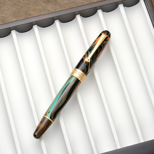Penlux Masterpiece Delgado Fountain Pen - Peacock