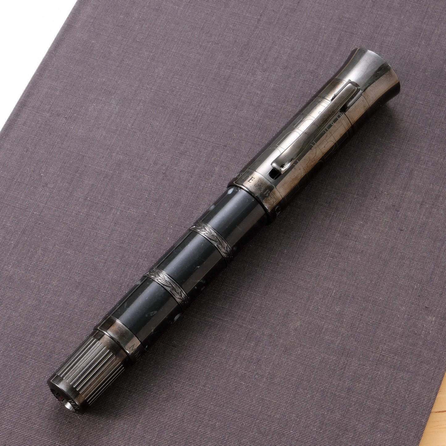 Graf von Faber-Castell Pen of the Year 2018 – Pillars of History - Black Edition (Limited Edition)