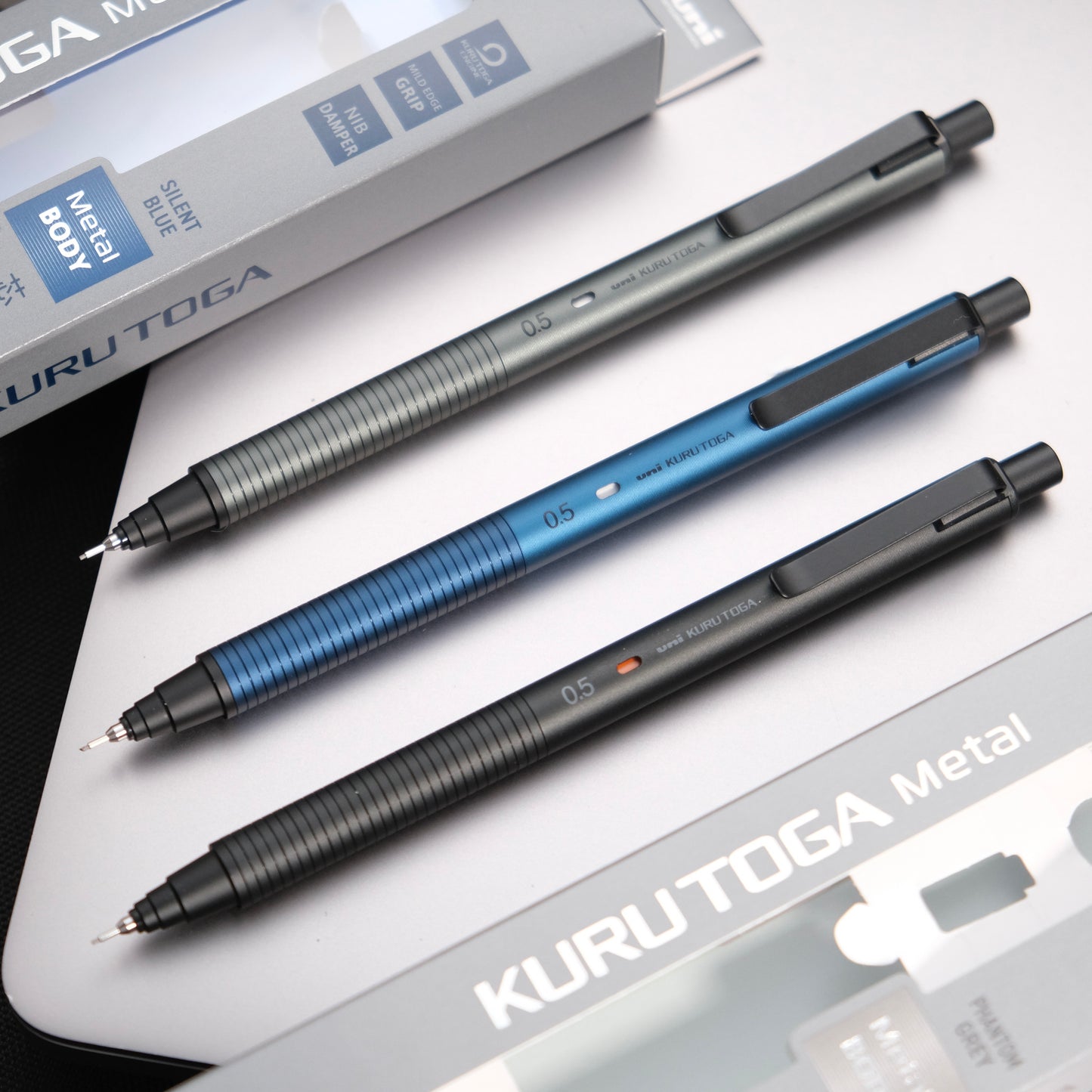 UNI Kurutoga Metal Self-Rotating 0.5mm Mechanical Pencil - Tranquil Blue