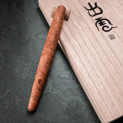 Platinum Izumo Precious Wood Fountain Pen: Karin-Kobu (Amboyna Burl) Limited Edition