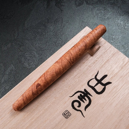 Platinum Izumo Precious Wood Fountain Pen: Karin-Kobu (Amboyna Burl) Limited Edition