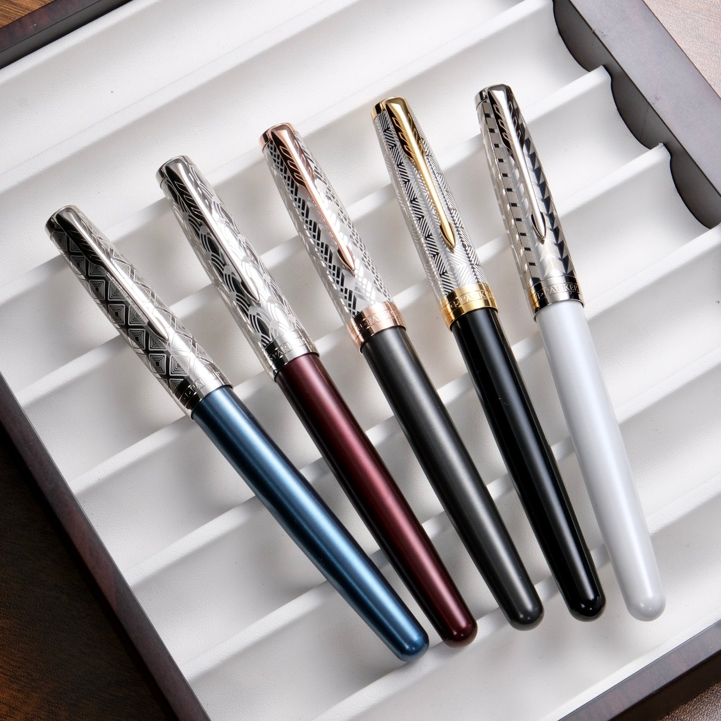 Parker Sonnet Premium Fountain Pen - Black 派克 卓爾致臻筆系列 -  黑色