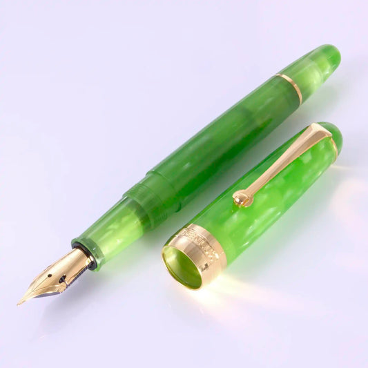 Penlux Masterpiece Delgado Fountain Pen - Kryptonite