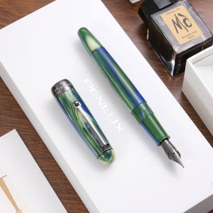Penlux Masterpiece Delgado Fountain Pen - Green Earth