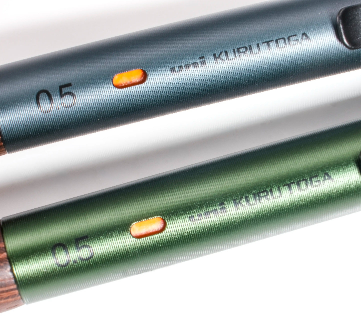 UNI Kurutoga Wood Mechanical Pencil - Steel Grey