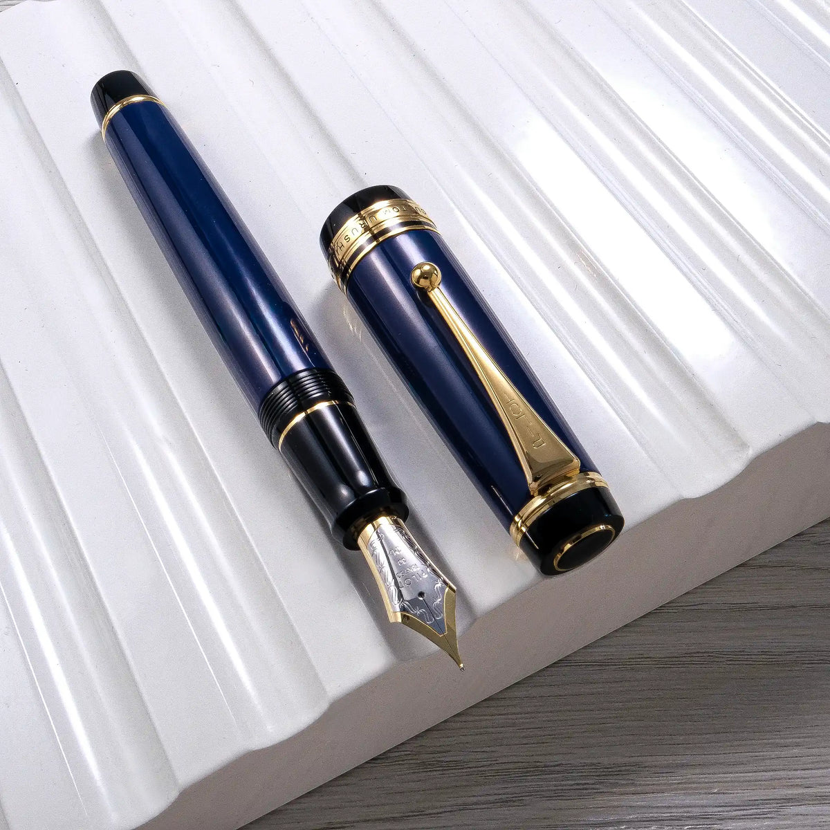 Pilot Custom 845 Urushi Blue FP 18K