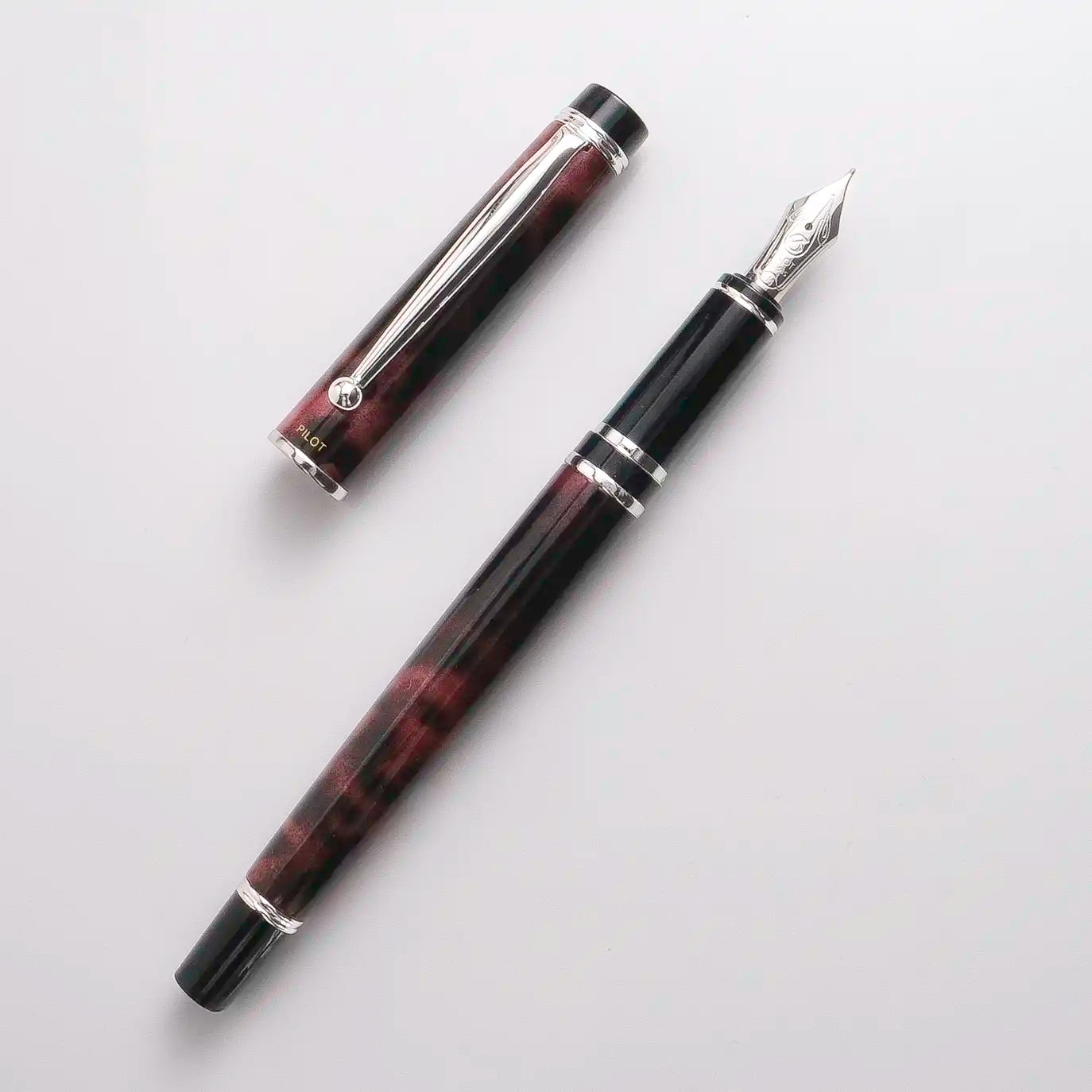 Pilot Grance Fountain Pen - Marble Red