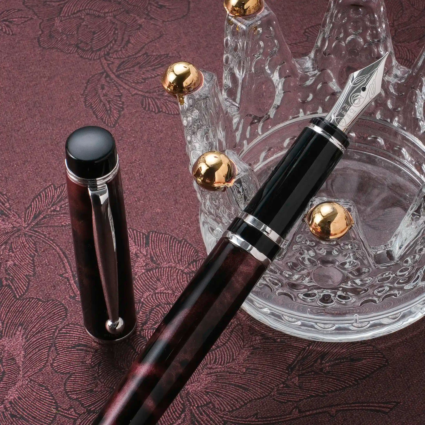 Pilot Grance Fountain Pen - Marble Red