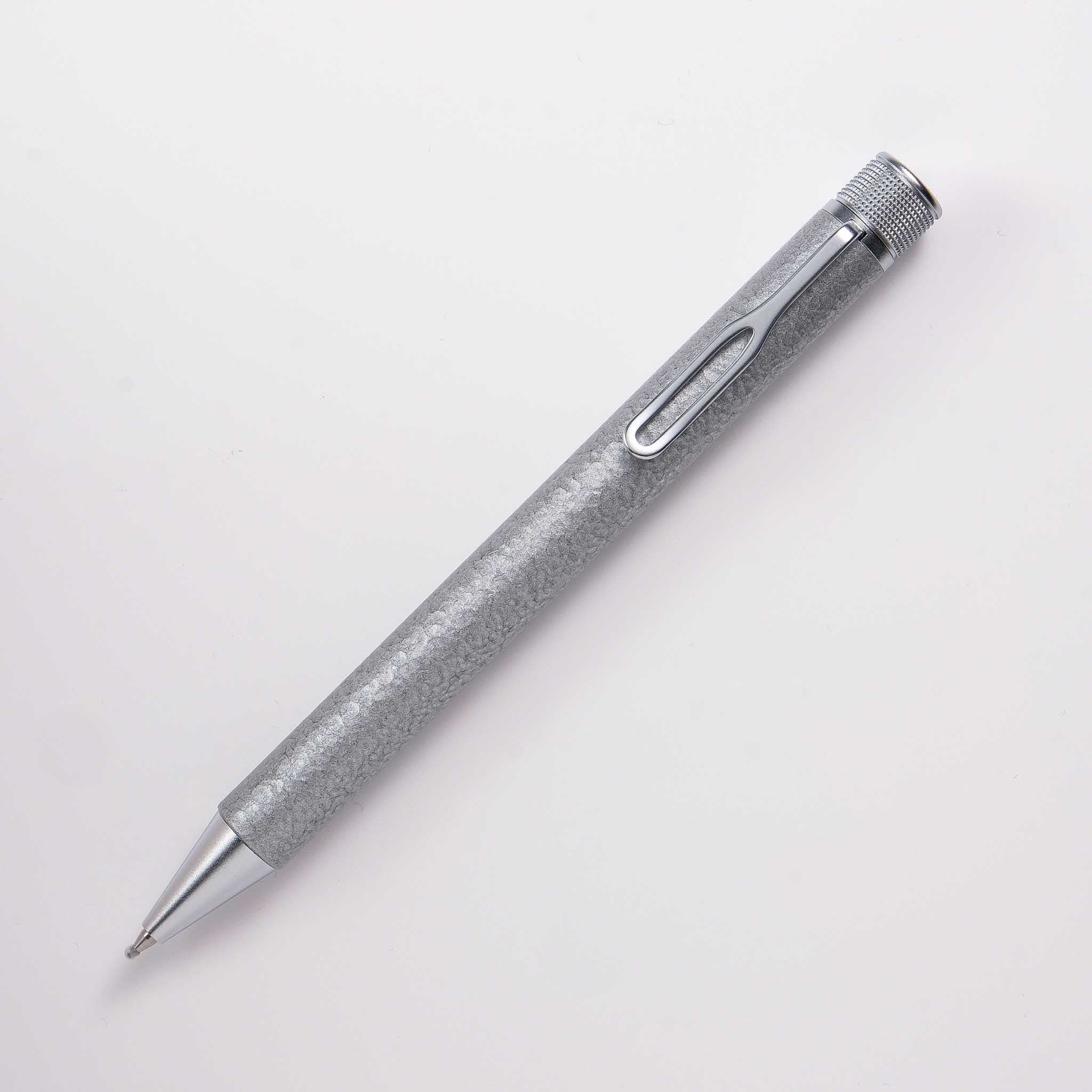 サクラクラフトラボ010 gel ink pen SAKURA craft_lab 010 Gel Pen - Hammer Tone Silver – Muze Pens