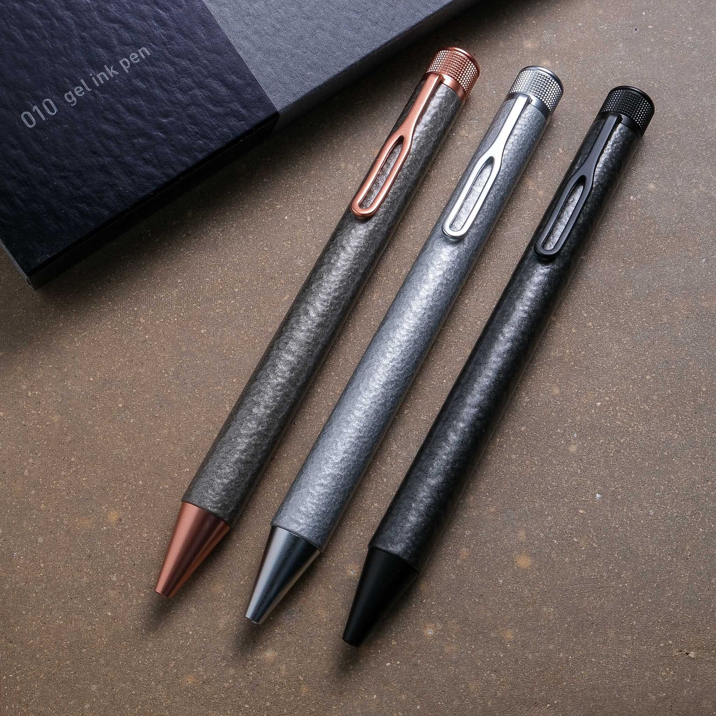 SAKURA craft_lab 010 Gel Pen - Hammer Tone Charcoal