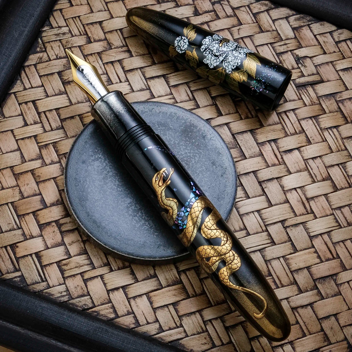 Taccia Empress Fountain Pen - Serpent (2025 Limited Edition)