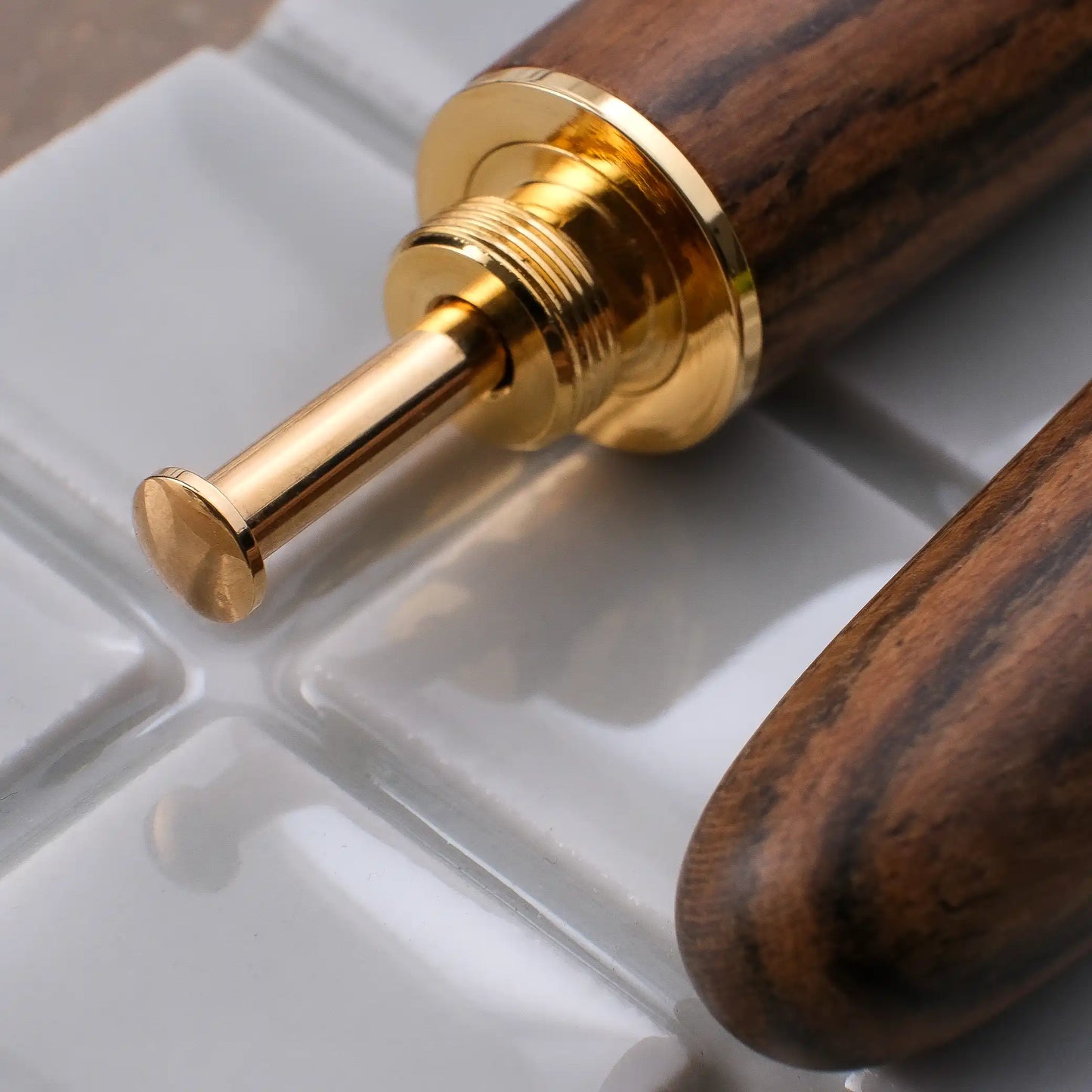 Fine Writing International Wooden Vacuum Filler Fountain Pen - Bocote