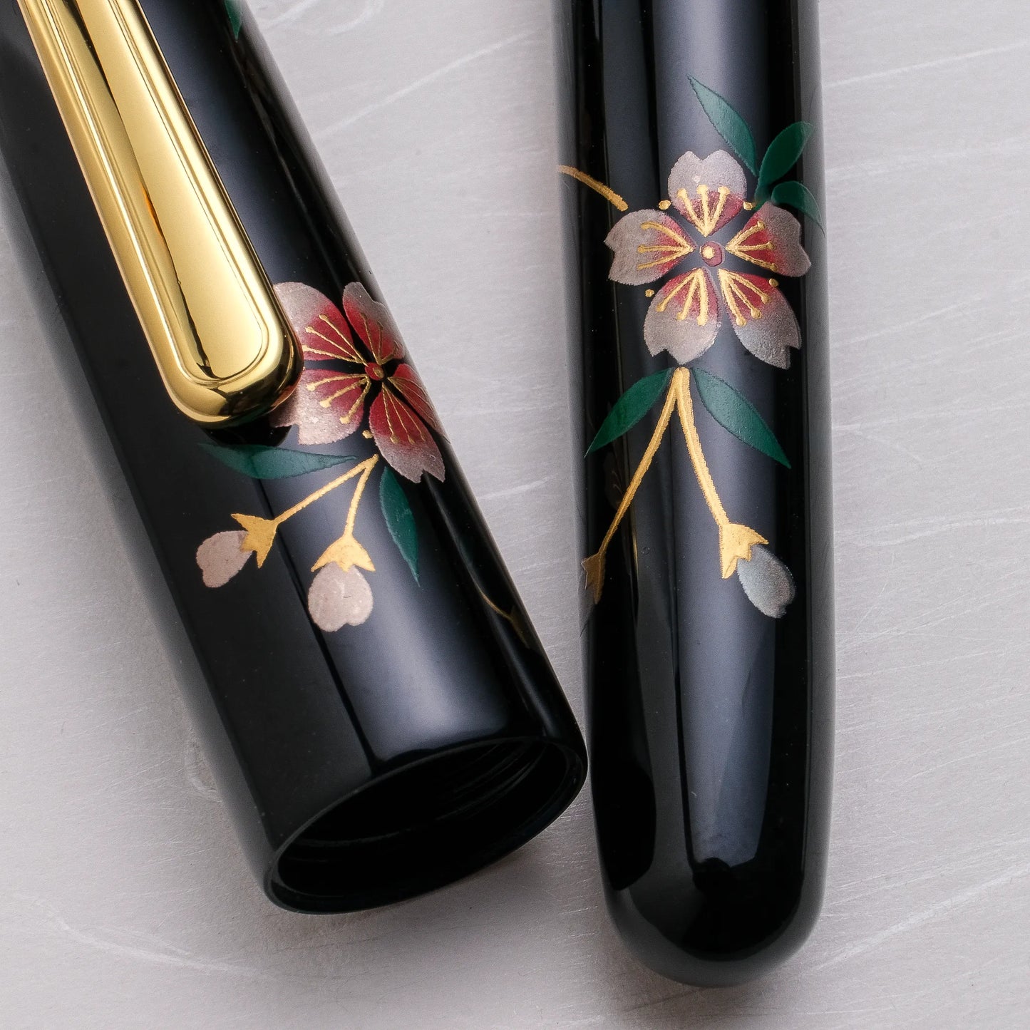 Platinum 3776 Kaga Hira Maki-e Fountain Pen - Sakura