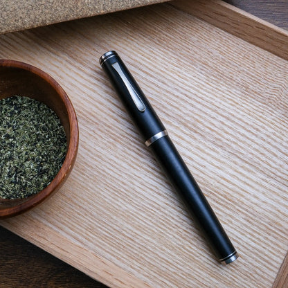 Cypress Urban Recluse Fountain Pen - Wood Series - Ebony