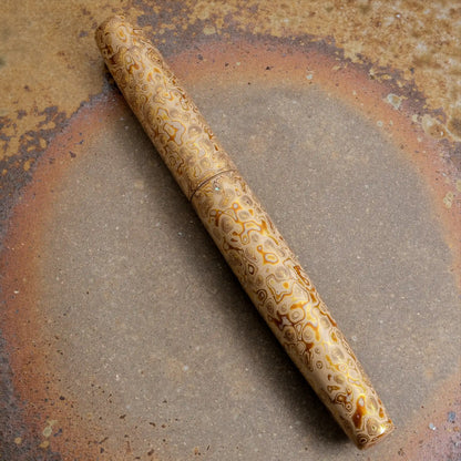 Cypress Kawari Nuri Fountain Pen - Gilded Ivory