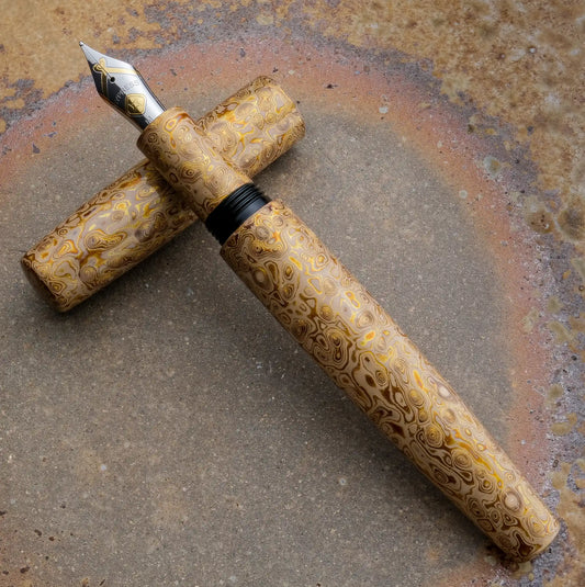 Cypress Kawari Nuri Fountain Pen - Gilded Ivory