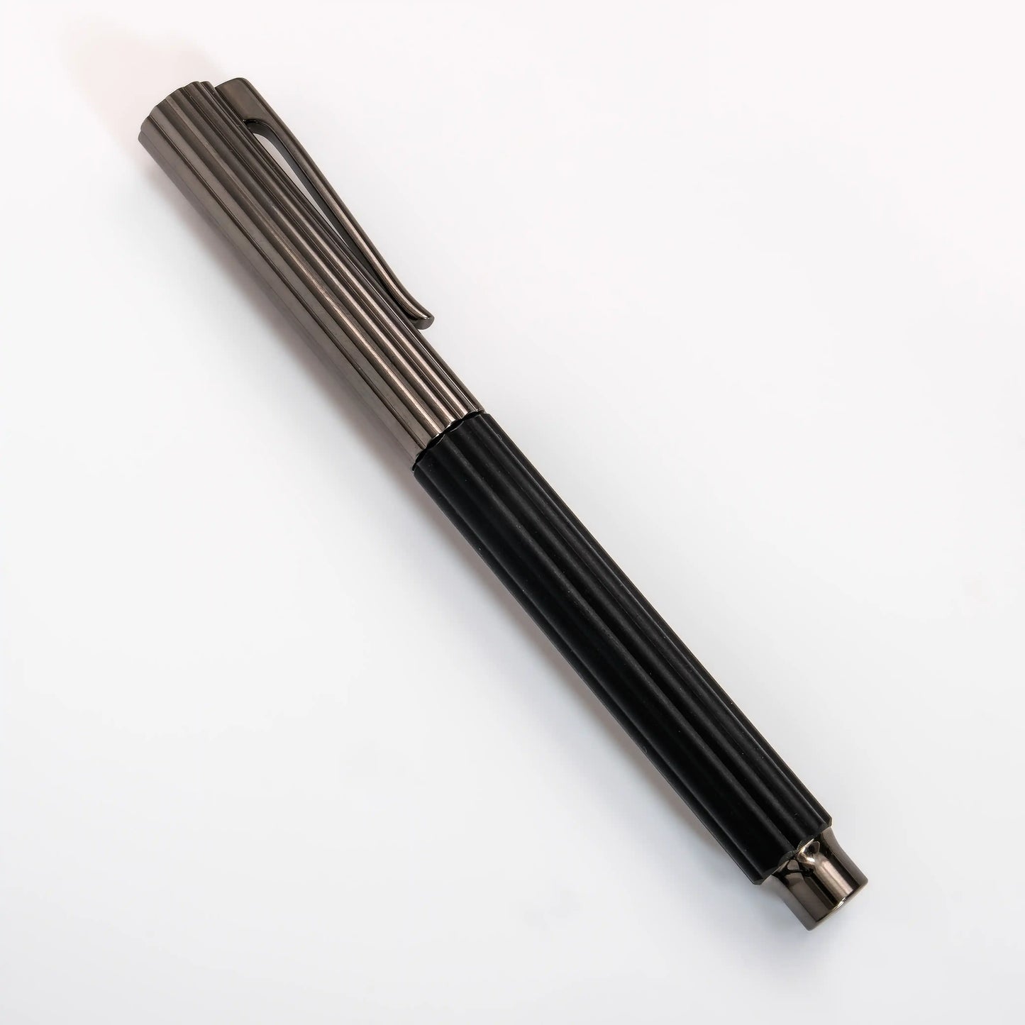 Graf von Faber-Castell Bloom Ebony Fountain Pen - Ebony