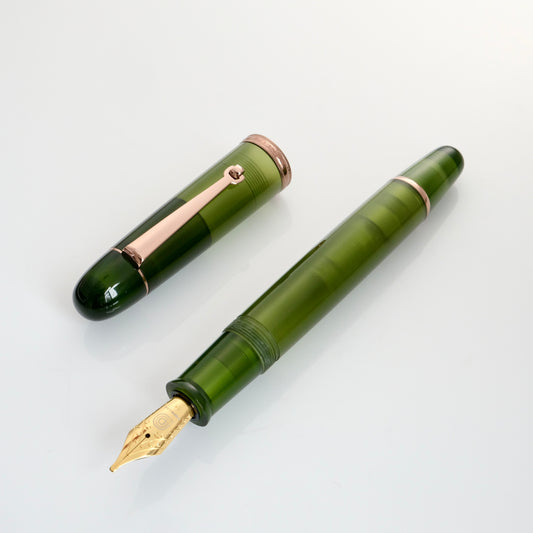 Penlux Masterpiece Grande Fountain Pen - Rainforest