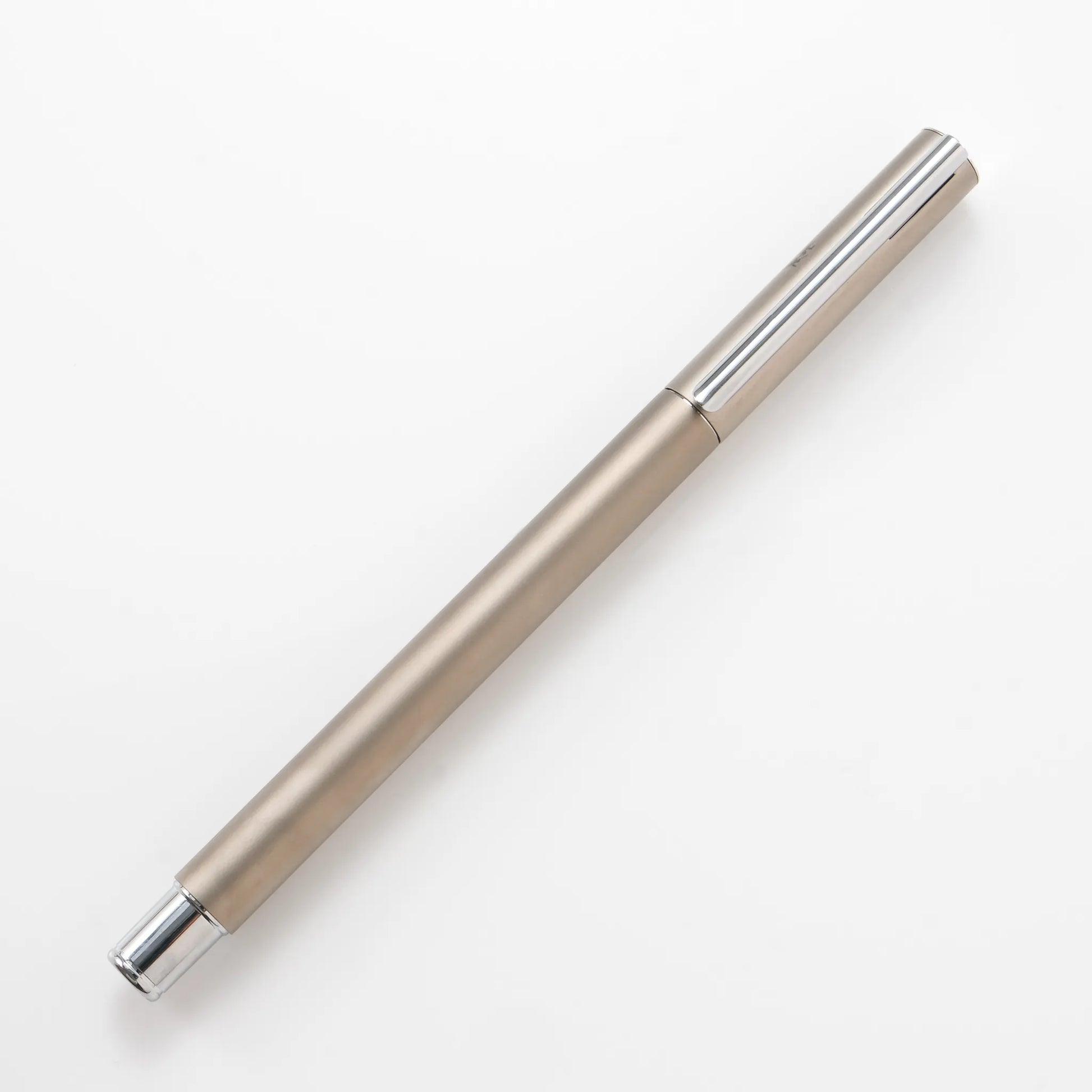 Faber-Castell Neo Slim Fountain Pen Stainless Steel - Shiny - Write GEAR Faber-Castell Neo Slim Fountain Pen Stainless Steel - Shiny - Write GEAR