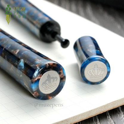 Fine Writing Int. Scepter Vacuum Filler Fountain Pen - Blue Scepter