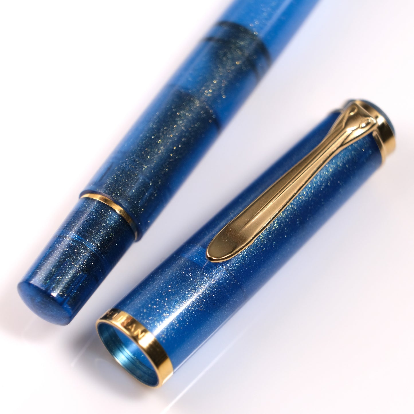 Pelikan M200 Fountain Pen - Golden Lapis