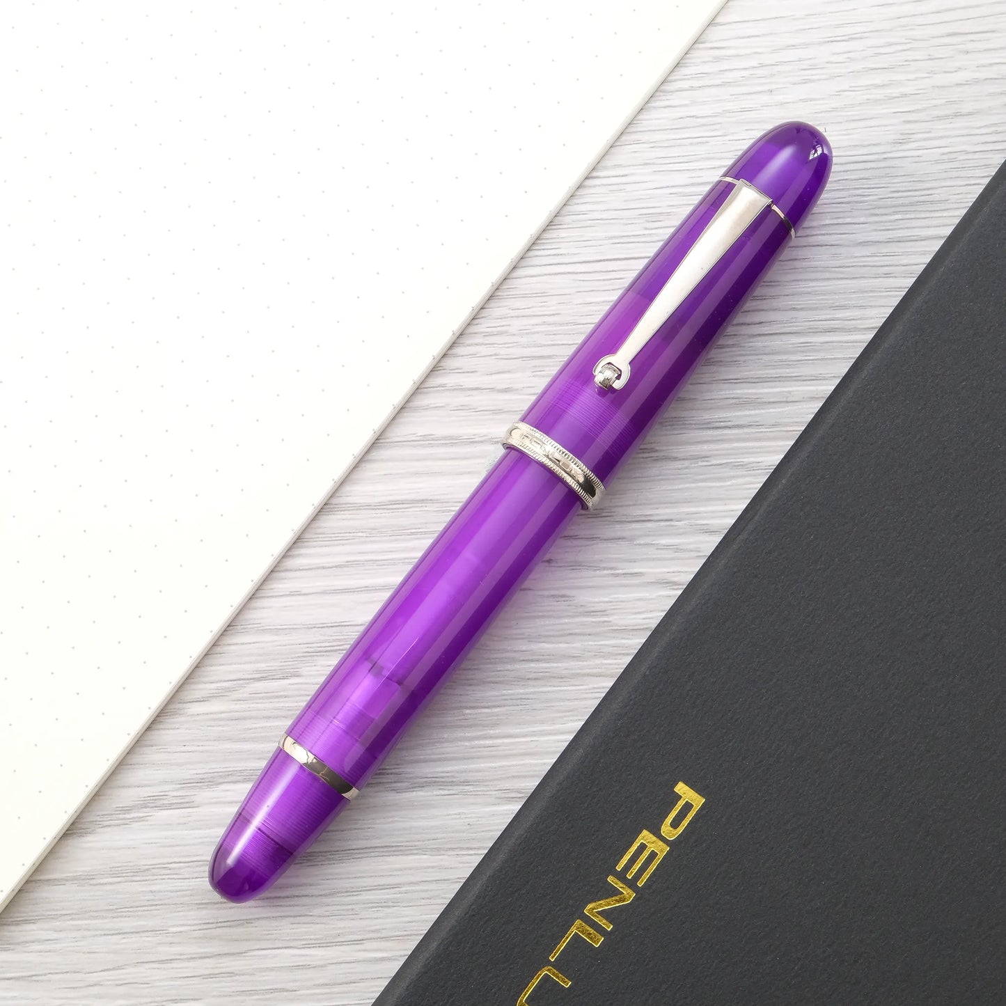 Penlux Masterpiece Grande Fountain Pen - Aurora Australis
