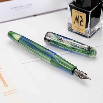 Penlux Masterpiece Delgado Fountain Pen - Green Earth