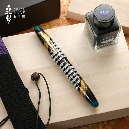 TACCIA Kazae Kenran Rankaku Urushi Fountain Pen - Setsu no Nishikaze - 節の西風 (Limited Edition)