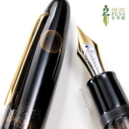 TACCIA Kuro Maki-e Urushi Fountain Pen - Tsukuyobune月夜船 (Limited Edition)