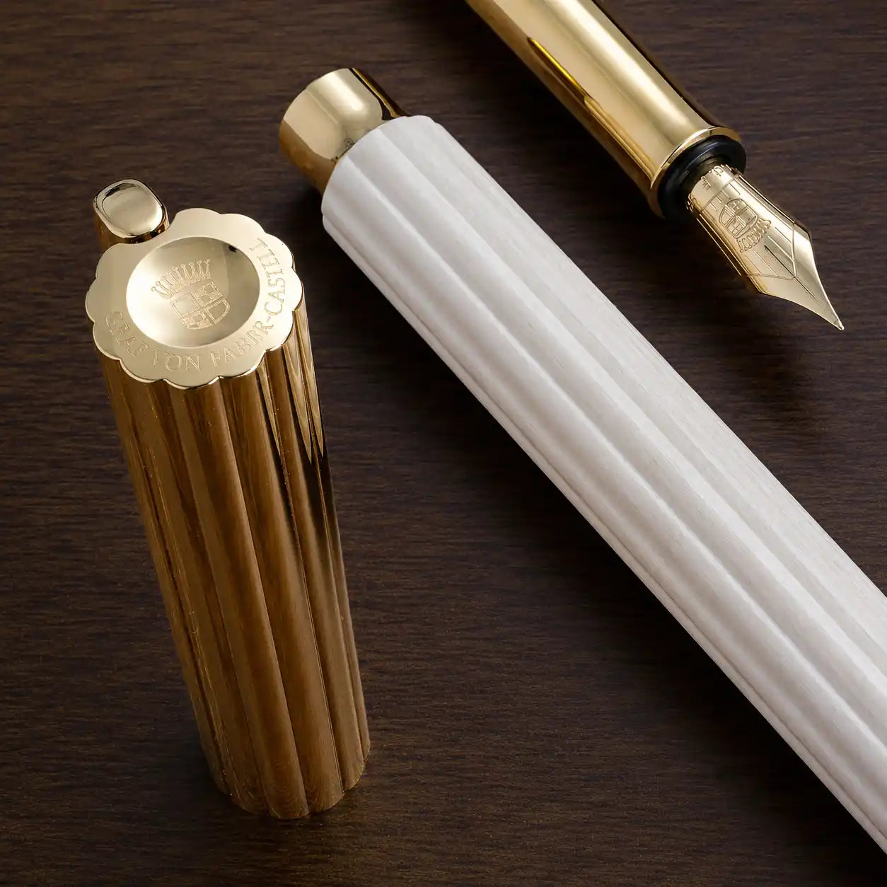 Graf von Faber-Castell Bloom Fountain Pen - Hornbeam